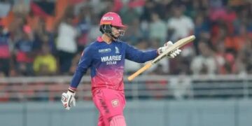 Breaks Gayle’s Record: 15 साल के सूर्यवंशी ने तोड़ा गेल का रिकॉर्ड, शतक से चूके, लेकिन बना दिया बड़ा इतिहास