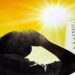 UP Heatwave Alert: 45 डिग्री के पार पहुंचेगा पारा, लखनऊ समेत कई जिलों में लू और गर्म हवाओं का खतरा
