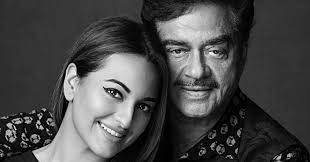 Bollywood News: शत्रुघ्न सिन्हा की फिल्मों में वापसी पर क्या बोलीं सोनाक्षी सिन्हा? नेपोटिज्म विवाद पर भी दिया जवाब
