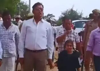 IAS Anjani Kumar Singh road issue