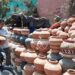 Clay Pots: क्यों लोग फ्रिज की बजाय मटकों का ठंडा पानी कर रहे पसंद , कुम्हारों की बिक्री में हुआ बड़ा इजाफा
