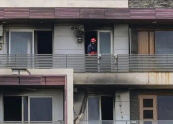 delhi ac blast fire central locking system