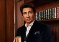 हिंदी फिल्मों के मंच पर अंग्रेजी क्यों? शेखर सुमन ने उठाया हिंदी से जुड़ा ये बड़ा मुद्दा