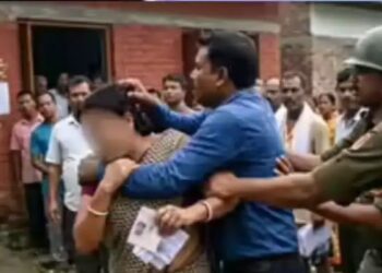 Bengal Voting Drama: वोट डालने पहुंची महिला, पति ने क्यों किया हमला, बूथ बना निजी विवाद का अखाड़ा