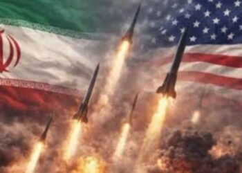 America Iran Tension: जंग और बातचीत एक साथ, युद्धविराम के बीच अमेरिका ने ईरान के मिसाइल ठिकानों पर किया हमला
