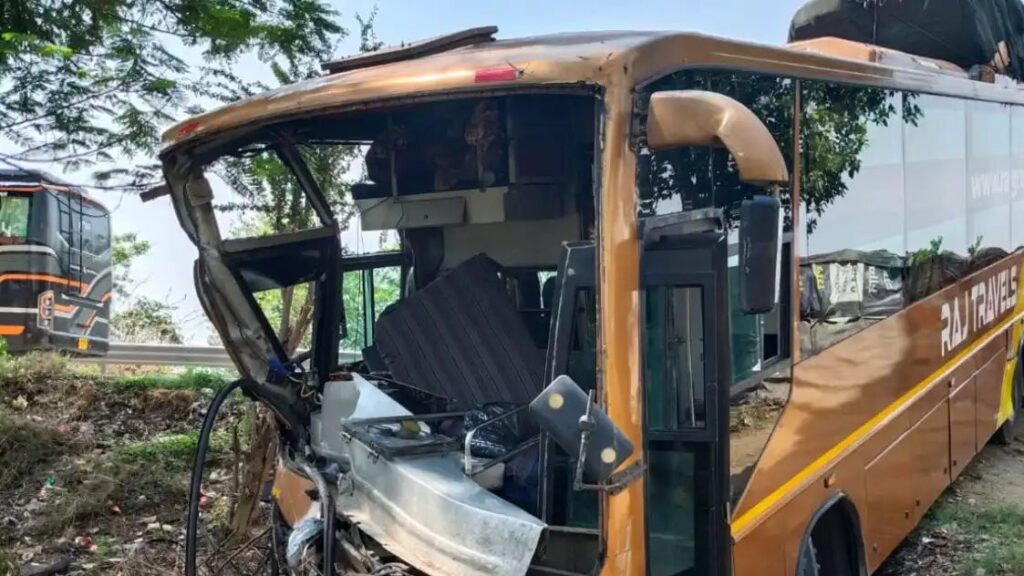 Uttar Pradesh Road Accident News
