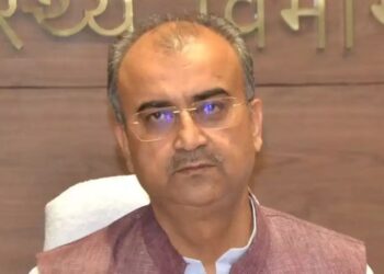 Bihar Politics News: क्या बढ़ने वाला है मंगल पांडेय का कद? कैबिनेट में नहीं मिली जगह, फिर भी दिख रही मजबूत पकड़