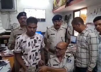 Rewanchal Express Robbery Case: नशीले पदार्थ से यात्रियों को बनाता था शिकार, GRP ने मिर्जापुर से आरोपी को दबोचा