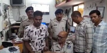 Rewanchal Express Robbery Case: नशीले पदार्थ से यात्रियों को बनाता था शिकार, GRP ने मिर्जापुर से आरोपी को दबोचा