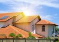 Summer Hack: गर्मियों में छत बन जाती है तंदूर? बिना AC घर ठंडा रखने के ये आसान उपाय देंगे राहत