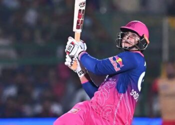 Sixes Record: करो या मरो की स्थिति में छक्कों की बारिश कर  किस बल्लेबाज ने मचाया धमाल कई बड़े रिकॉर्ड टूटे