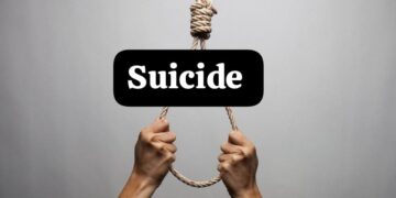 UP News:सीतापुर में लापता प्रेमी युगल के शव पेड़ से लटके मिले, गांव में मचा हड़कंप ,जांच में जुटी पुलिस