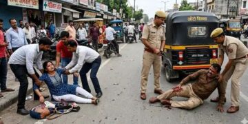 Police encounter: ऑटो चालक की शर्मनाक हरकत, छेड़छाड़ का विरोध करने पर चलती गाड़ी से बाहर फेंका, मुठभेड़ के बाद हुई गिरफ्तारी