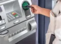 ATM failed transaction: ATM से पैसे कट जाएं लेकिन कैश न मिले तो तुरंत करे ये काम
