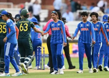 Women’s T20 World Cup :हरमनप्रीत कौर की पारी भी काम ना आई, ऑस्ट्रेलिया से हार भारतीय महिला टीम सेमीफाइनल की दौड़ से बाहर