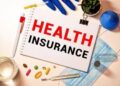 Health  Insurance Renewal करते समय रहें सतर्क, कंपनियों की इन तरीकों से बढ़ सकता है आपका खर्च