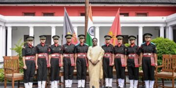 IMA Passing Parade: 94 साल के इतिहास में पहली बार महिला कैडेट्स ने पुरुषों के साथ अंतिम पग पार कर रचा इतिहास