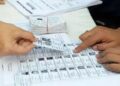 UP Panchayat Election 2026: अंतिम वोटर लिस्ट जारी होने के बाद बढ़ी प्रशासन की सक्रियता, गलत नामों और दोहरी प्रविष्टियों को हटाने की तैयारी