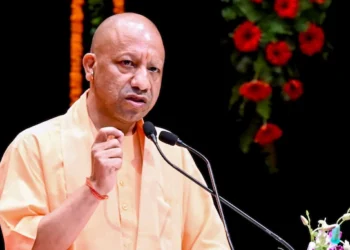 यूपी के युवाओं के लिए खुशखबरी! चार जिलों में निकली सरकारी भर्तियां, जानिए कौन हो सकते हैं लाभार्थी