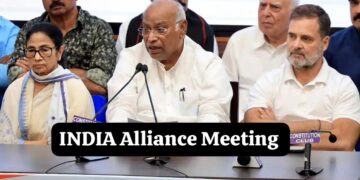 INDIA Alliance Meeting में एकजुटता पर जोर, रोजगार और लोकतंत्र के मुद्दों पर सरकार को घेरने का फैसला, भाजपा ने कसा तंज
