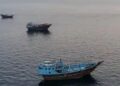 Ship Attack: होर्मुज स्ट्रेट में ओमान तट के पास कमर्शियल जहाज पर हुआ हमला, 10 भारतीय सुरक्षित, एक अब भी लापता