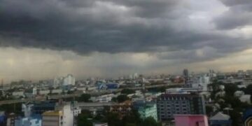 UP Weather Update: यूपी में फिर सक्रिय हुआ मानसून, कई जिलों में भारी बारिश और वज्रपात का अलर्ट