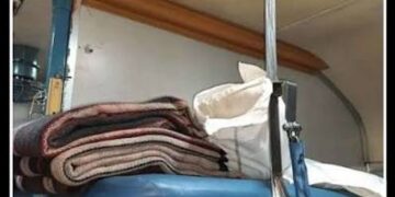 Indian Railways: AC कोच से बीते सालों में चोरी हुए करोड़ों के बेडरोल,जानिए अब तक रेलवे को हुआ कितना बड़ा नुकसान