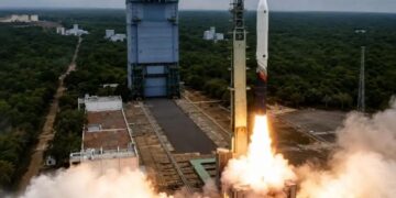 Mission Aagman: भारत के निजी अंतरिक्ष क्षेत्र में नई उड़ान, Skyroot Aerospace ने लॉन्च किया Vikram-1 रॉकेट