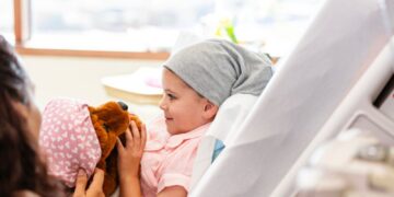 AIIMS Study: बच्चों के कैंसर का इलाज बना परिवारों पर आर्थिक संकट, कई ने छोड़ी नौकरी तो कहीं बिकी संपत्ति गंवाई