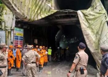 Tunnel Tragedy: सिक्किम में सुरंग बनी मौत का कुआं, 20 मजदूरों की गई जान; 5 जिंदगीयां बचाने में जुटी टीमें