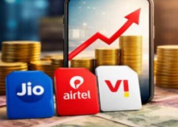 Mobile Recharge Price Hike: फिर महंगे होंगे जियो, एयरटेल और Vi के रिचार्ज प्लान! जानें कितना बढ़ सकता है खर्च
