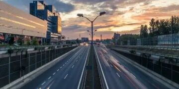 Lucknow Kanpur Expressway: 13 जुलाई  से तेज सफर की शुरुआत  U P को मिलेगा पहला बैरियर-लेस एक्सप्रेस-वे, रुके पार करेंगे टोल