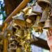 Temple Bell Mystery: भारत के रहस्यमयी मंदिर, जहां मान्यता के अनुसार बिना छुए बजने लगती हैं घंटियां