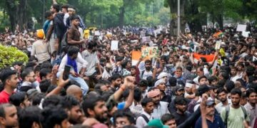 CJP Parliament March Violence