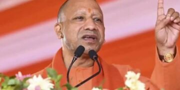 Yogi Adityanath Akhilesh Yadav UP Politics 86 SDM Recruitment Claim