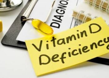 Vitamin D Deficiency: शरीर में  विटामिन D की कमी क्यों होती है? जानिए कारण, लक्षण और बचाव के आसान उपाय