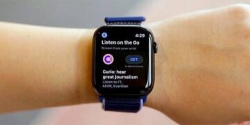 Smart Watch Radiation: क्या स्मार्ट वॉच पहनने से बढ़ता है कैंसर का खतरा? जानिए क्या कहती है रिसर्च
