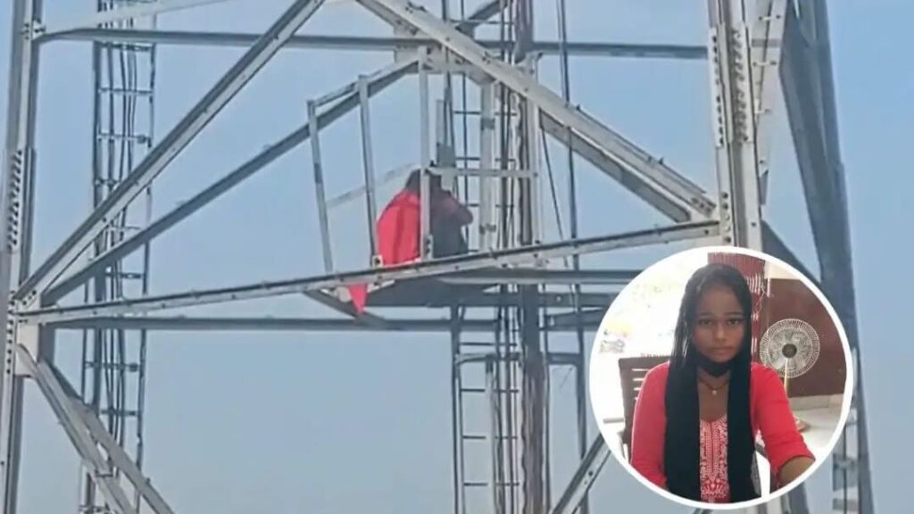 Girl Climbed Mobile Tower