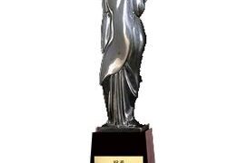 Maharashtra State Film Awards: महाराष्ट्र सरकार ने किया बड़ा ऐलान,रानी मुखर्जी समेत ये कलाकार भी होंगे सम्मानित