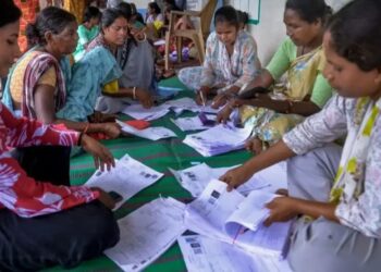New Voter Registration : ऑनलाइन Form-6 आवेदन में हुआ बदलाव , जानिए क्या है चुनाव आयोग का नया नियम