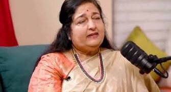 Social Media: LGBTQ पर अनुराधा पौडवाल के बयान से छिड़ी बहस, सोशल मीडिया पर लोगों ने जताई नाराजगी
