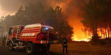 Europe Fire Incident: यूरोप में आग का तांडव, हजारों घर खतरे में, 3 लाख लोगों को छोड़ना पड़ा आशियाना