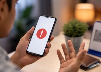 Wrong UPI transaction: गलत UPI ID पर भेज दिए पैसे? घबराएं नहीं, जानिए आसान तरीकों जिससे वापस मिल सकती है आपकी रकम