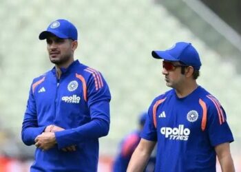 Gill-Gambhir की जोड़ी पर उठने लगे सवाल, क्या रोहित से कप्तानी लेना पड़ रहा भारी, क्यों वनडे में लगातार मिल रही हार