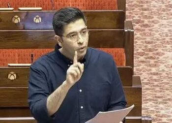 Paper Leak: 2016 के पेपर लीक मामले पर कांग्रेस पर बरसे राघव चड्ढा, बोले- वही मंत्री फिर जिम्मेदार पद पर क्यों?