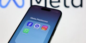 Meta Teen Safety: इंस्टाग्राम-फेसबुक पर 18 साल से कम यूजर्स के लिए बड़े बदलाव, जानिए क्या है नए नियम