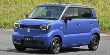 Suzuki e Sky: जापान की छोटी इलेक्ट्रिक कार, 300 KM से ज्यादा रेंज, क्या भारत में की जाएगी पसंद