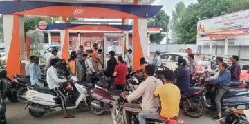 Fuel Price: एथेनॉल-मुक्त पेट्रोल ₹167 के पार, जानिए दिल्ली-मुंबई समेत बड़े शहरों में आज के दाम
