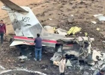 Alaska plane Crash: घने कोहरे में सैन्य एयरपोर्ट पर प्लेन क्रैश, 8 की मौत, मृतकों की पहचान नहीं हो पाई,जांच शुरू