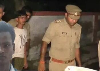 Varanasi Murder: 16 दिन से लापता युवक की क्या दोस्तों ने की थी हत्या, गोबर में दबाया शव बरामद, परिवार में छाया मातम